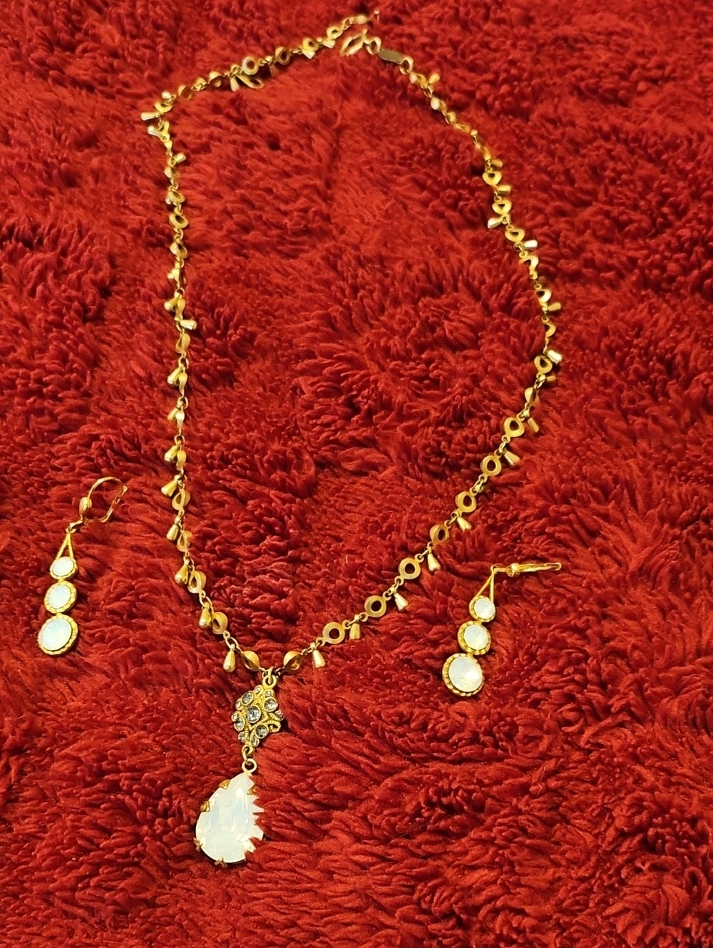 Gold-Tone White Teardrop Pendant Necklace & Earring Set - Women Jewelry